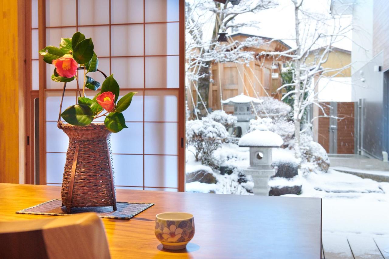 Ichinomatsu Japanese Modern Hotel Такаяма Экстерьер фото