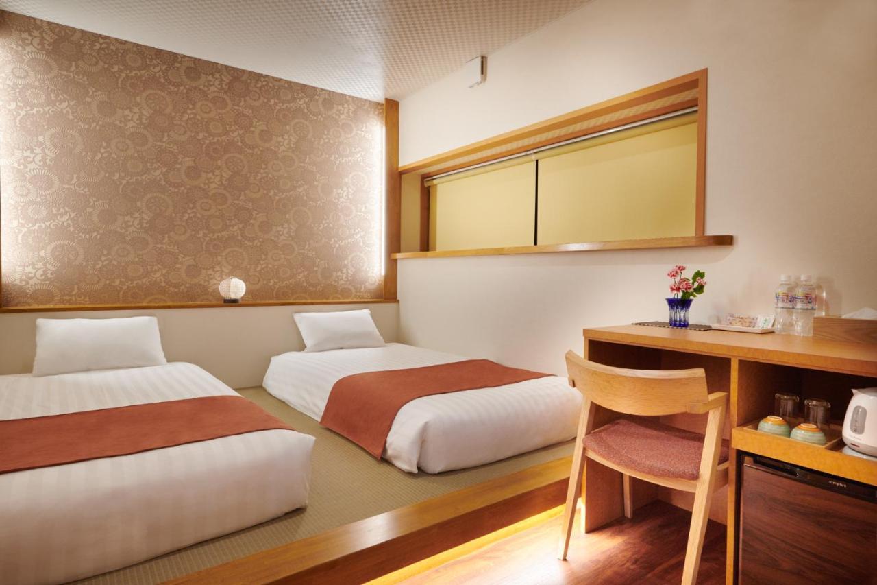 Ichinomatsu Japanese Modern Hotel Такаяма Экстерьер фото