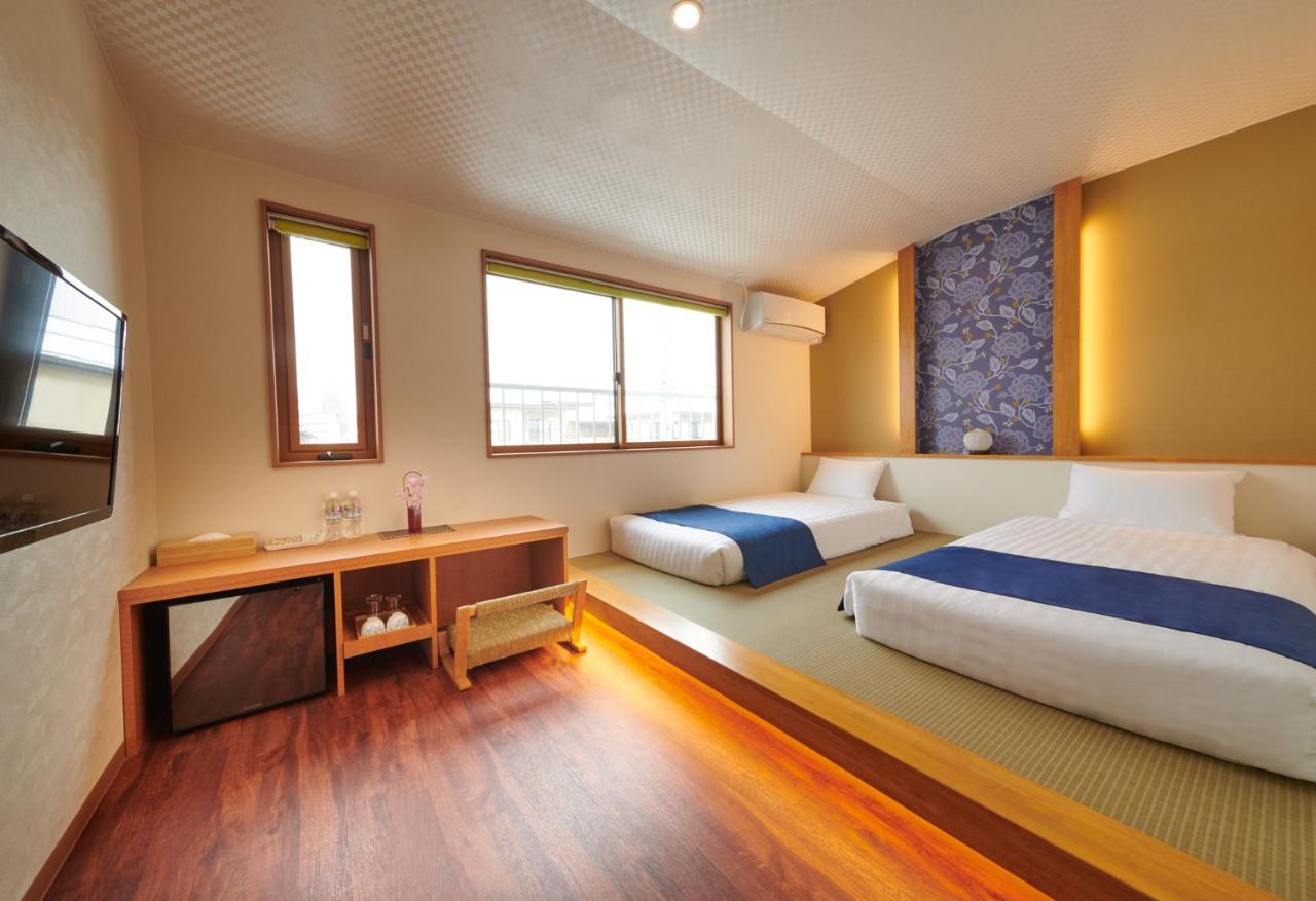 Ichinomatsu Japanese Modern Hotel Такаяма Экстерьер фото