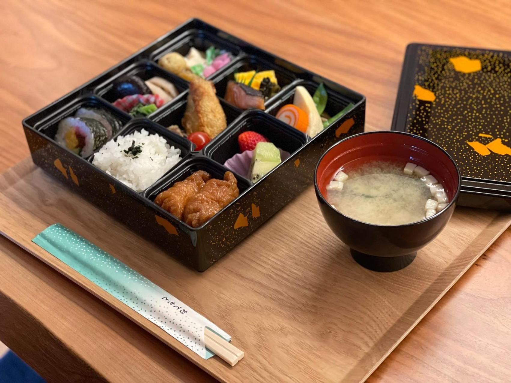 Ichinomatsu Japanese Modern Hotel Такаяма Экстерьер фото